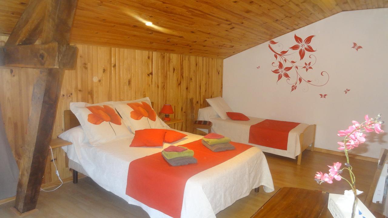 Ferme Auberge Des Pirodelles, Augy Sur Aubois 외부 사진